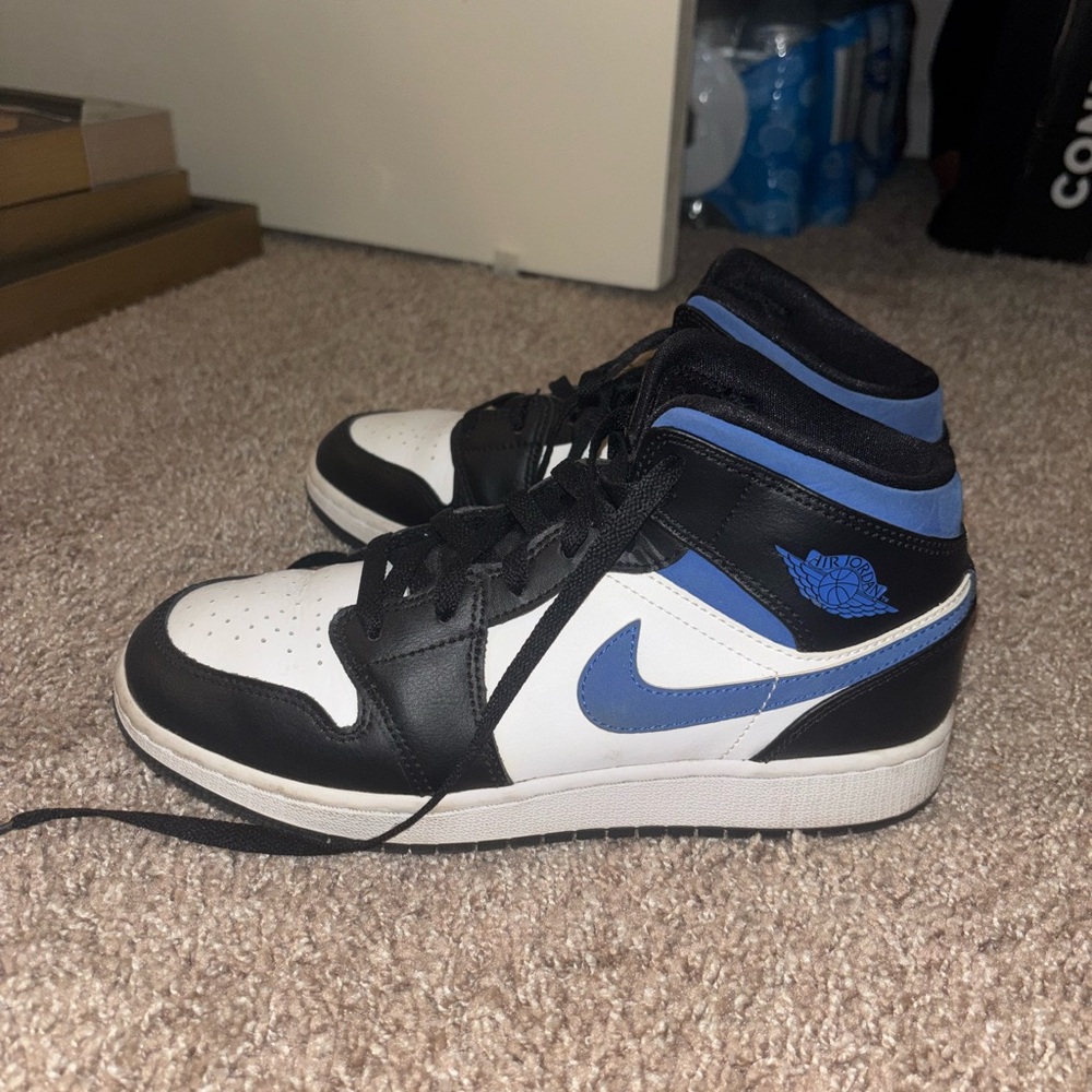 Nike Black and Blue MID Top Sneakers RACER BLUE